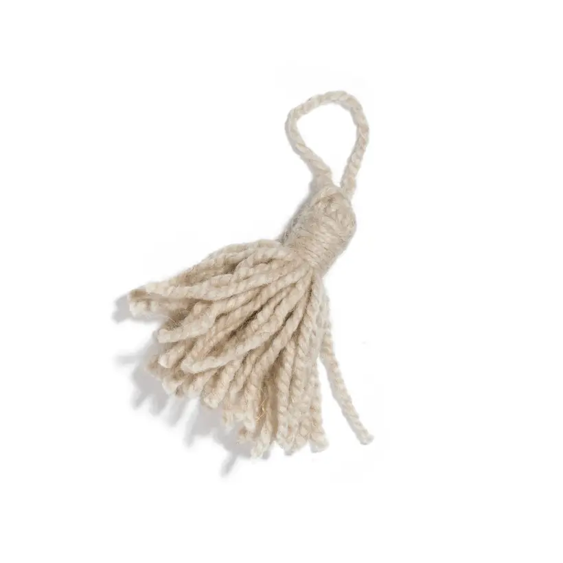 Tafsut Amlal Pompon - handgefertigter marokkanischer Teppich TAZZRA Marrakesch Tafsut Amlal Pompon - handgefertigter marokkanischer Teppich TAZZRA Marrakesch