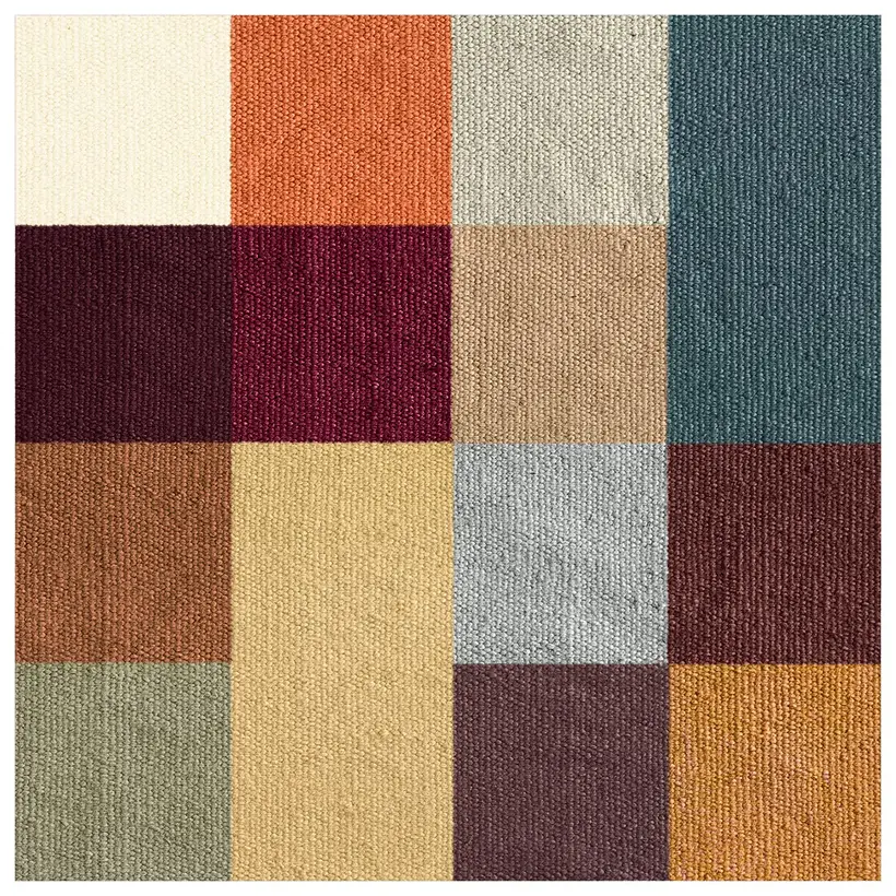 Illi Skoura Pompon - handgefertigter marokkanischer Teppich TAZZRA Marrakesch Illi Skoura Pompon - handgefertigter marokkanischer Teppich TAZZRA Marrakesch
