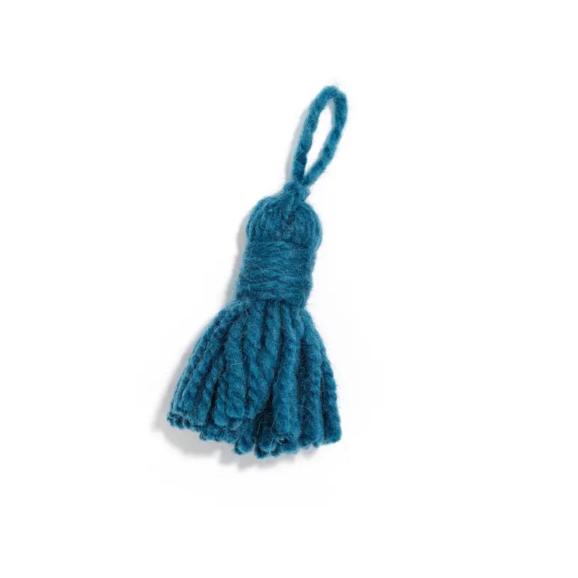 Tanirt Layali Pompon - handgefertigter marokkanischer Teppich TAZZRA Marrakesch Tanirt Layali Pompon - handgefertigter marokkanischer Teppich TAZZRA Marrakesch