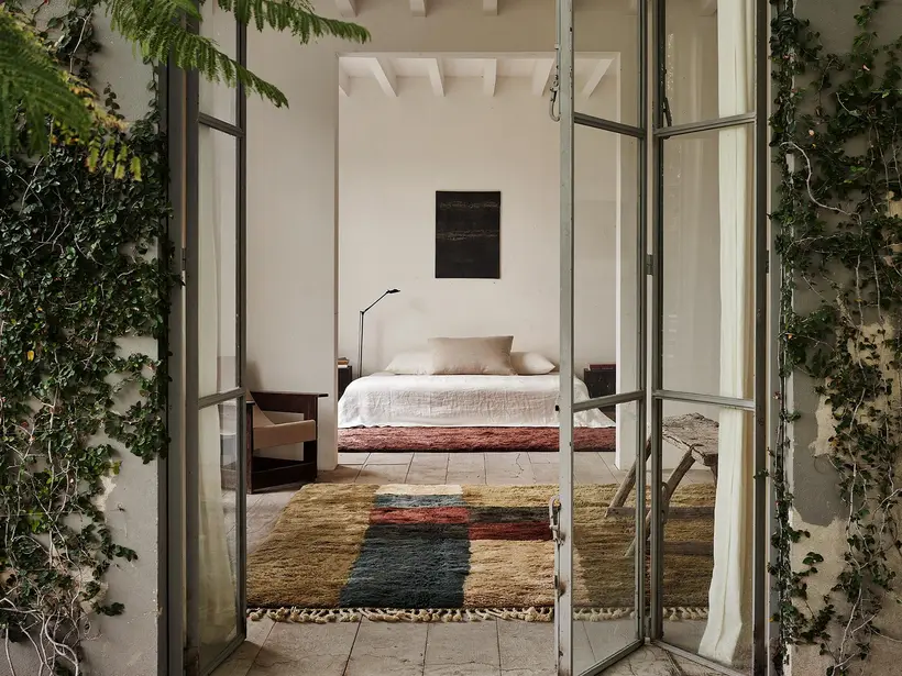 Deviation - handmade Moroccan rug by TAZZRA Marrakech Deviation - handmade Moroccan rug by TAZZRA Marrakech