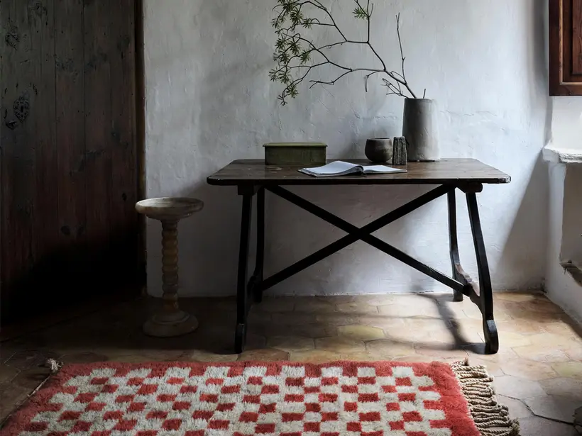 Gambit Sienna Taupe - handmade Moroccan rug by TAZZRA Marrakech Gambit Sienna Taupe - handmade Moroccan rug by TAZZRA Marrakech