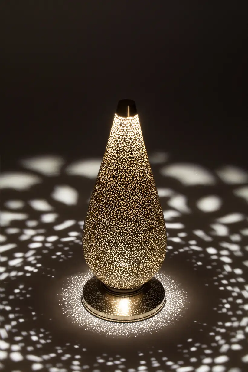 Floor Lamp Lotus Narrow Floral - artesanía marroquí TAZZRA Marrakech Floor Lamp Lotus Narrow Floral - artesanía marroquí TAZZRA Marrakech