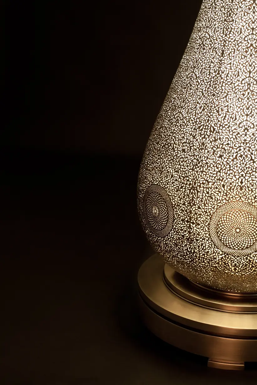 Floor Lamp Low Flame W Round Base Floral - artesanía marroquí TAZZRA Marrakech Floor Lamp Low Flame W Round Base Floral - artesanía marroquí TAZZRA Marrakech