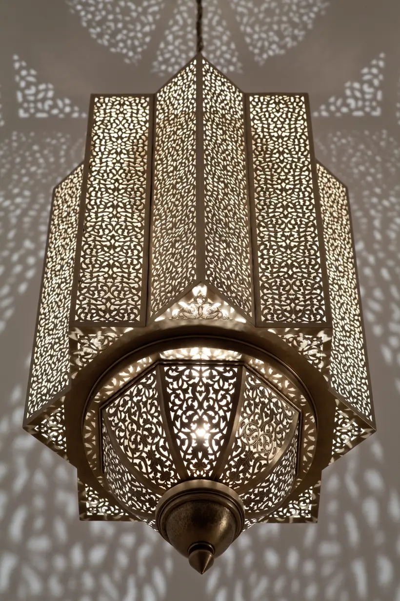 Pendant Moorish Floral - قطعة حرفية مغربية TAZZRA مراكش Pendant Moorish Floral - قطعة حرفية مغربية TAZZRA مراكش