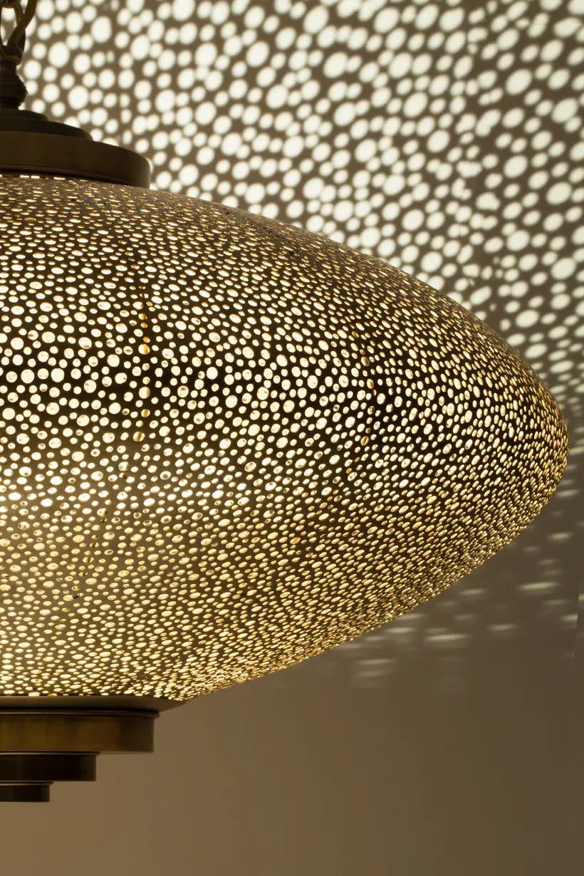 Pendant Squashed Globe Liquid Light - artisanat marocain TAZZRA Marrakech Pendant Squashed Globe Liquid Light - artisanat marocain TAZZRA Marrakech